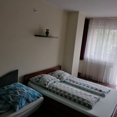 Family Holiday Apartman นีเรกฮาซา ภายนอก รูปภาพ
